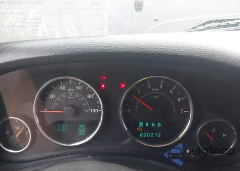 2013 Jeep Wrangler Unlimited Sahara из США, поврежденный, VIN 1C4BJWEG0DL585794